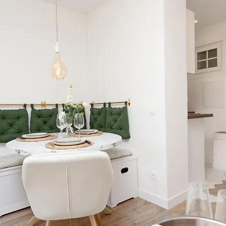 Cosy Renove - Proche De La - Di Apartamento